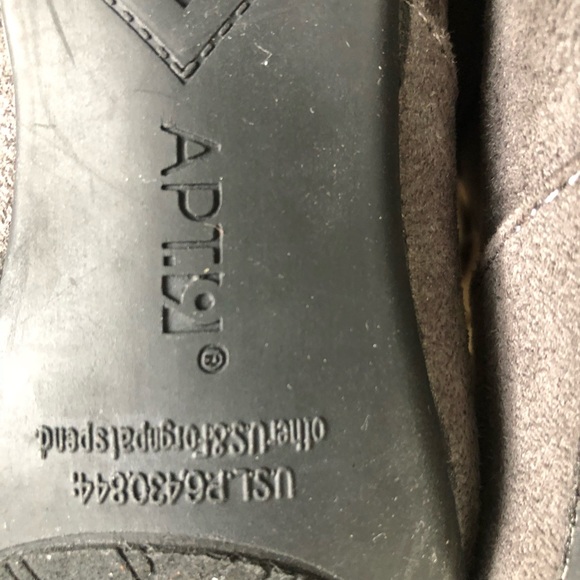 High Heeled Gray Boots by Apt. 8 - Picture 5 of 5